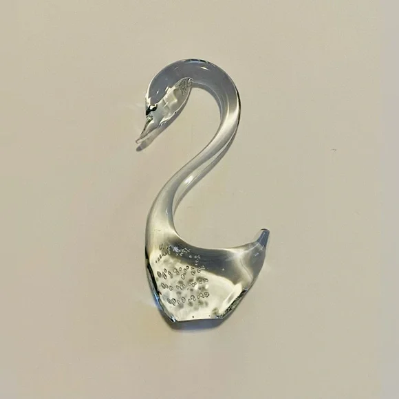 Graceful Bullicante Style Clear Glass Swan Figurine, Paperweight, Vintage - Picture 3 of 5